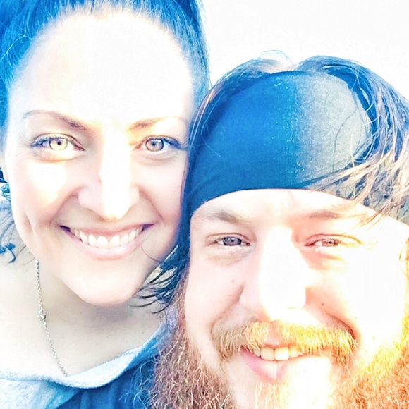 Meet your Posher, Jennifer - Picture 1 of 1